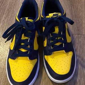 Size 6.5Y/8W - Nike Dunk Low Michigan 2021 GS